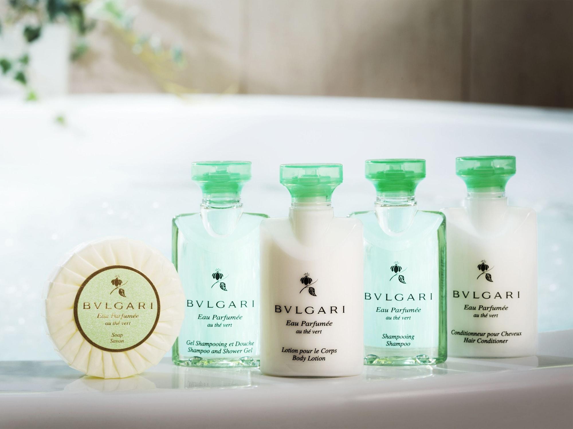 Sapporo Grand Hotel Bagian luar foto BVLGARI toiletries