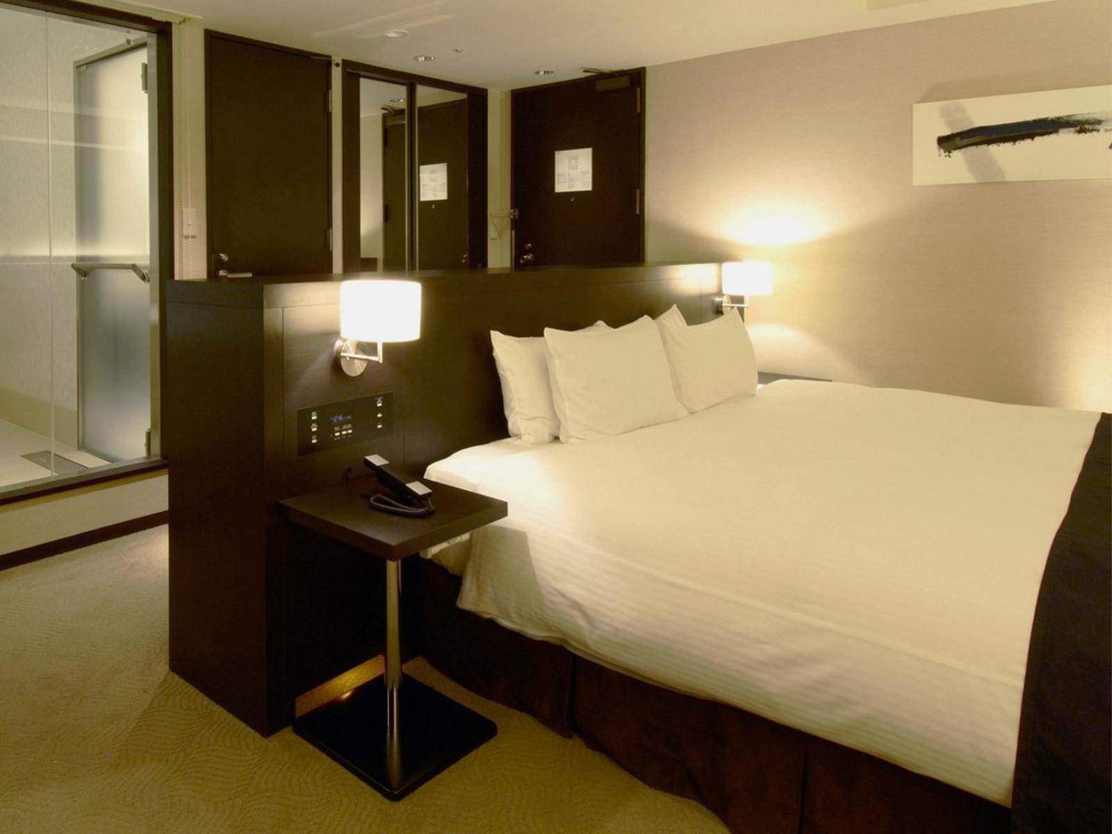 Sapporo Grand Hotel Bagian luar foto